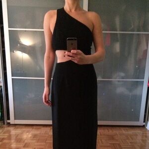 Chic Cutout Backless Maxi Black Dress